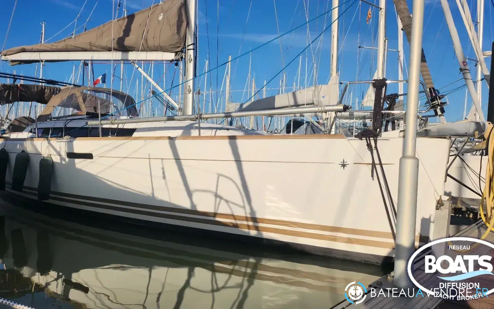 slider 0 Jeanneau Sun Odyssey 379