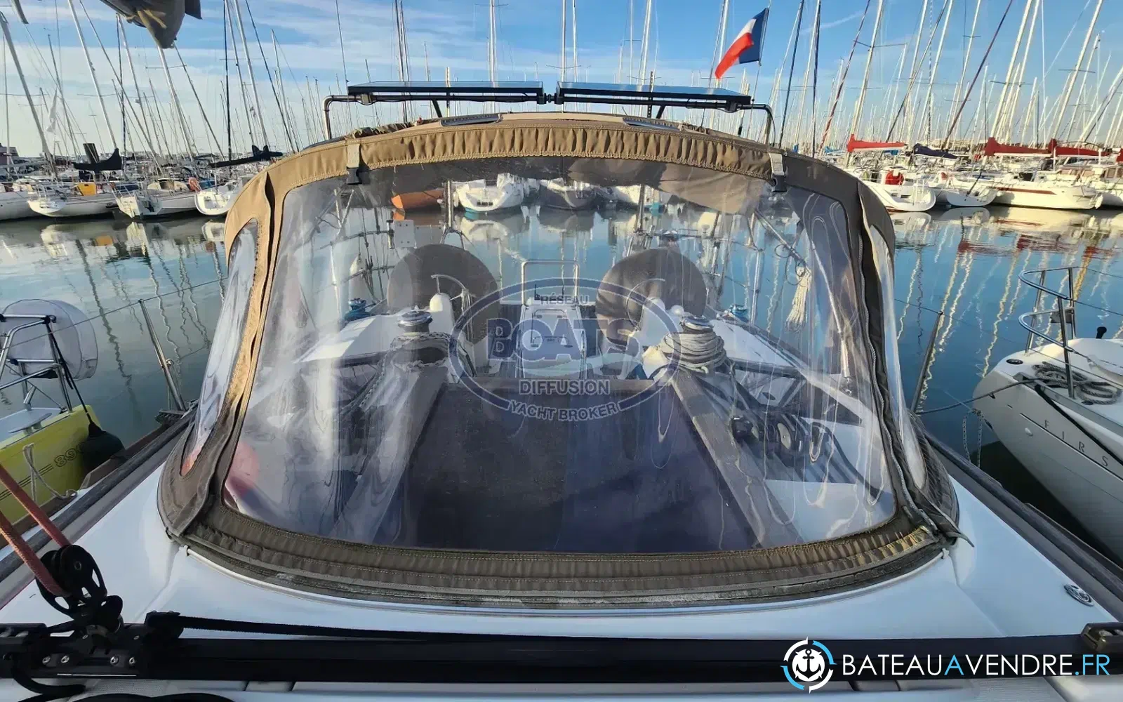 slider 11 Jeanneau Sun Odyssey 379