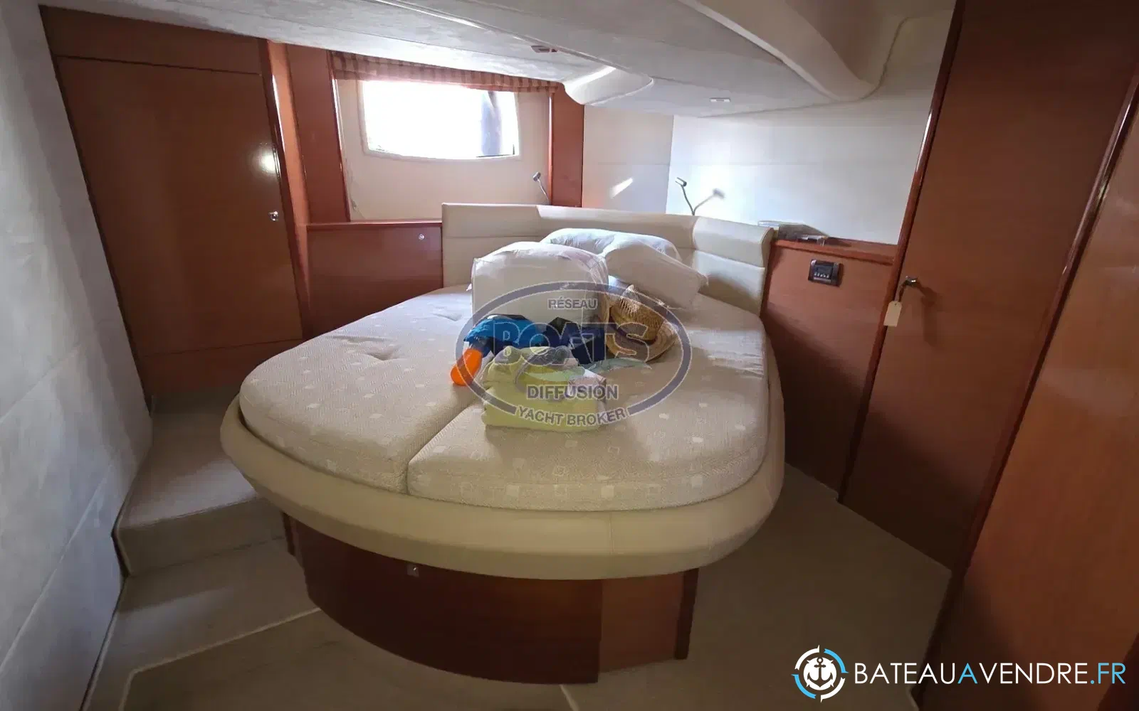 slider 8 Jeanneau Prestige 42 S