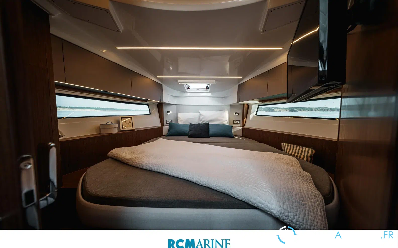 slider 7 Beneteau Antares 9 OB Antares 9 V2