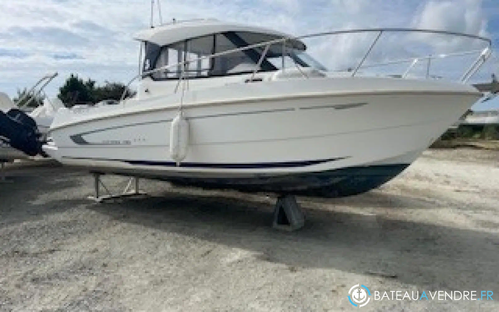 slider 0 Beneteau Antares 780 HB