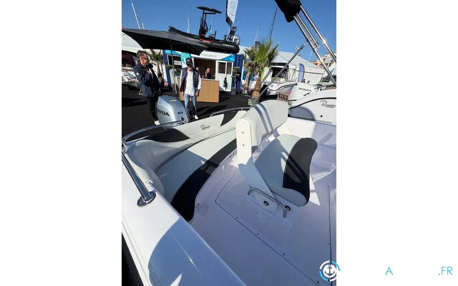 slider 3 Ranieri Voyager 17