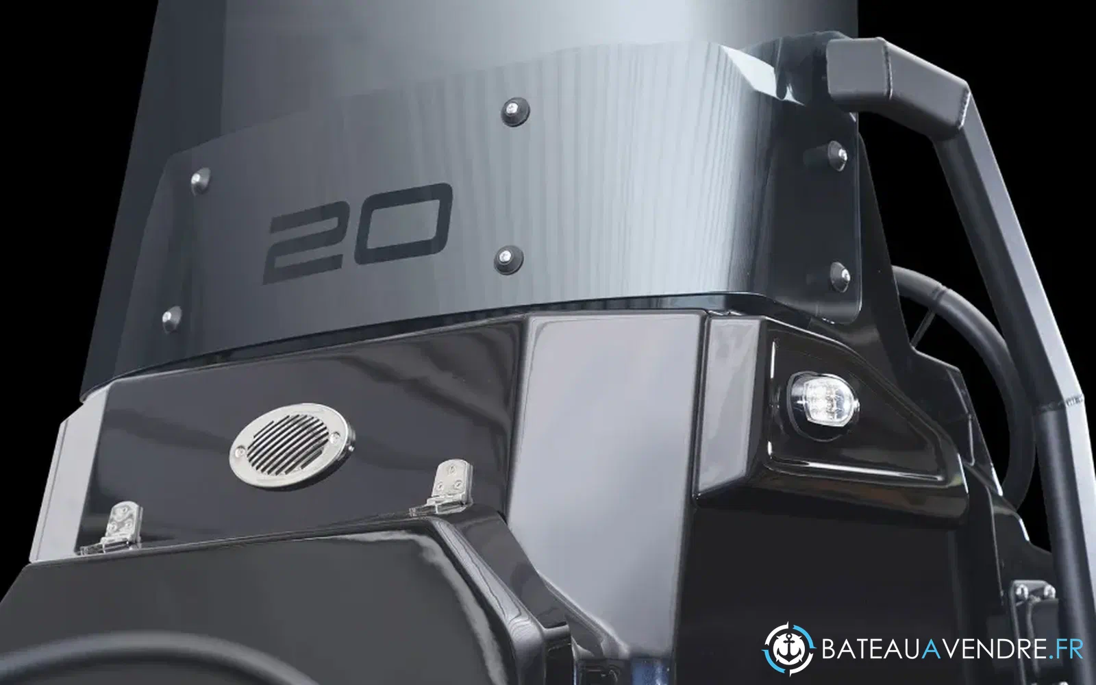 slider 5 Brig Navigator 20