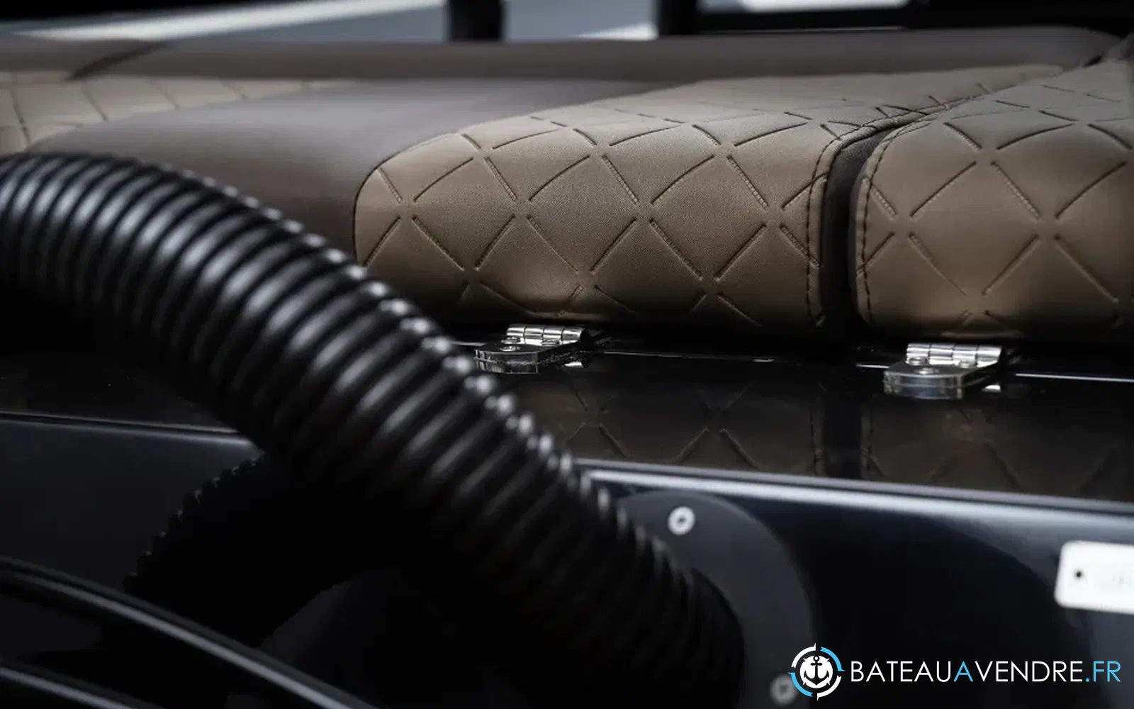 slider 12 Brig Navigator 22