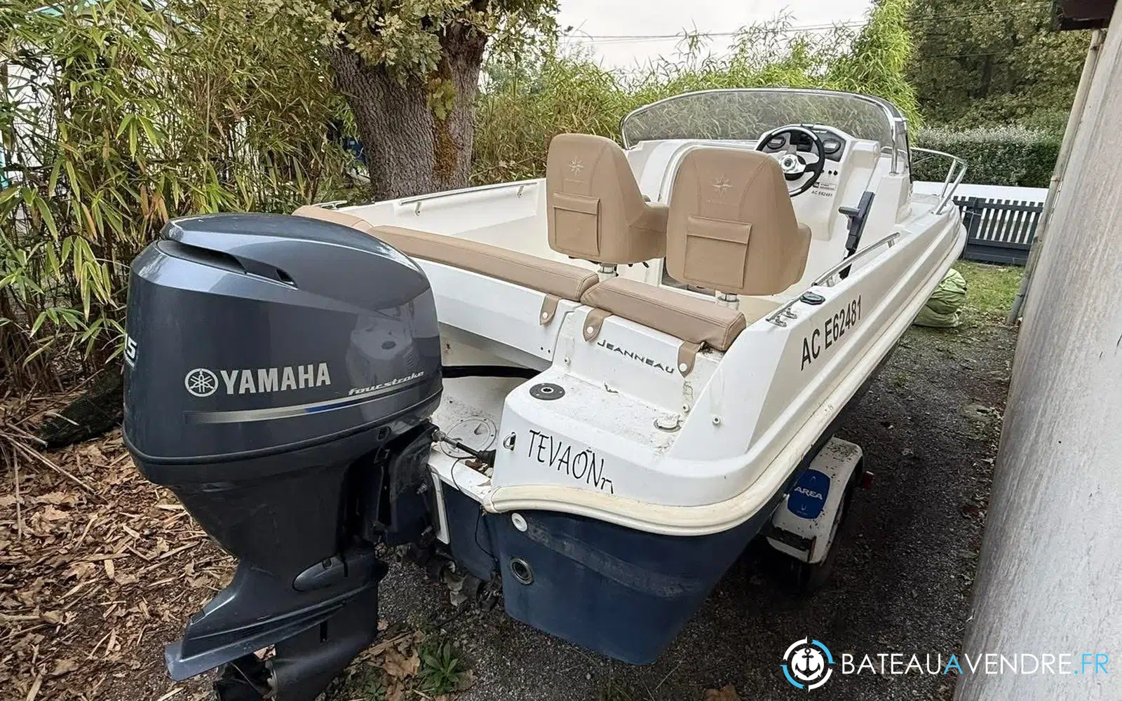 slider 6 Jeanneau Cap Camarat 5.5 WA