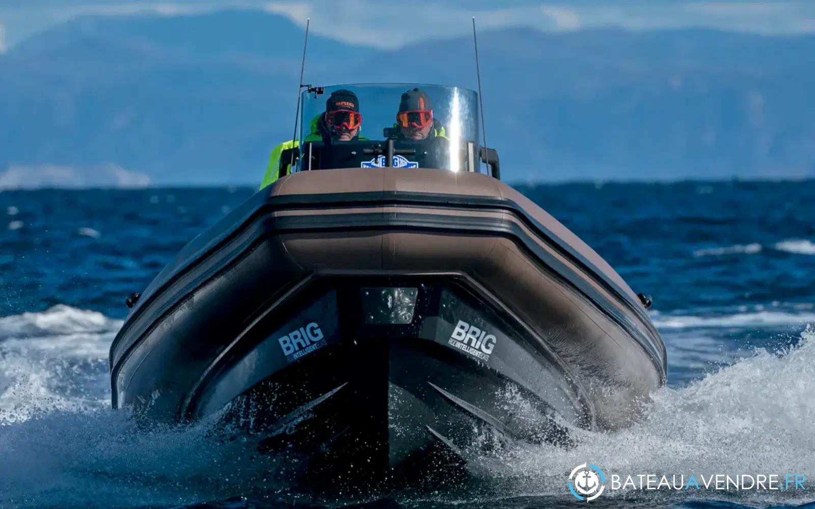 slider 14 Brig Navigator 26
