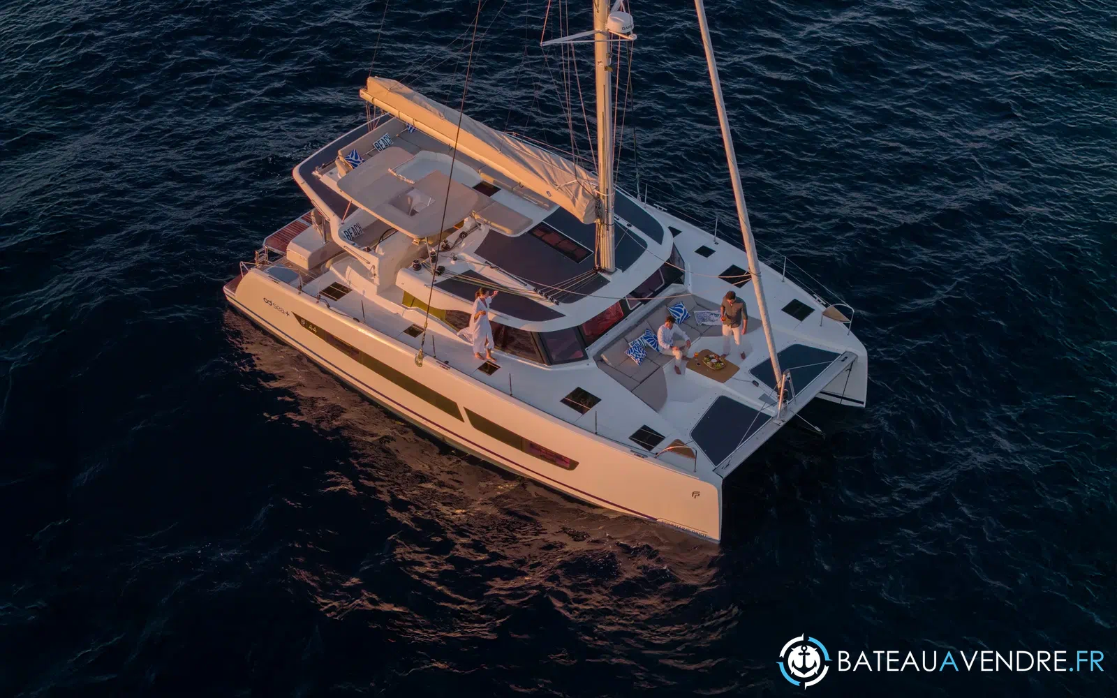 slider 29 Fountaine Pajot FP 44