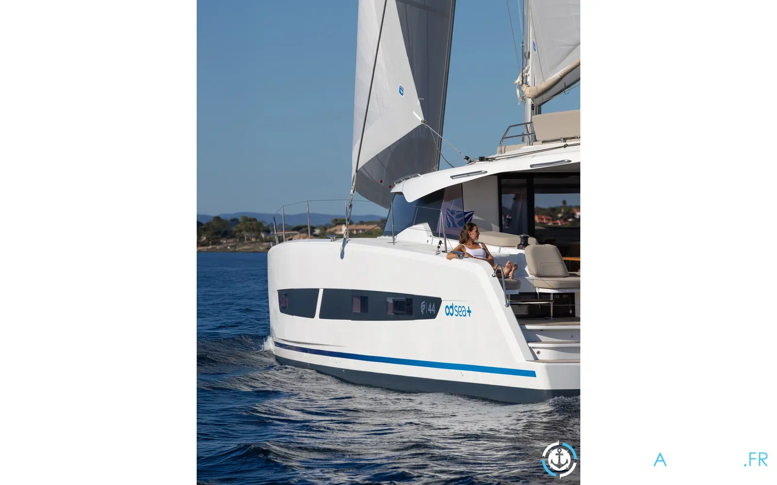 slider 37 Fountaine Pajot FP 44