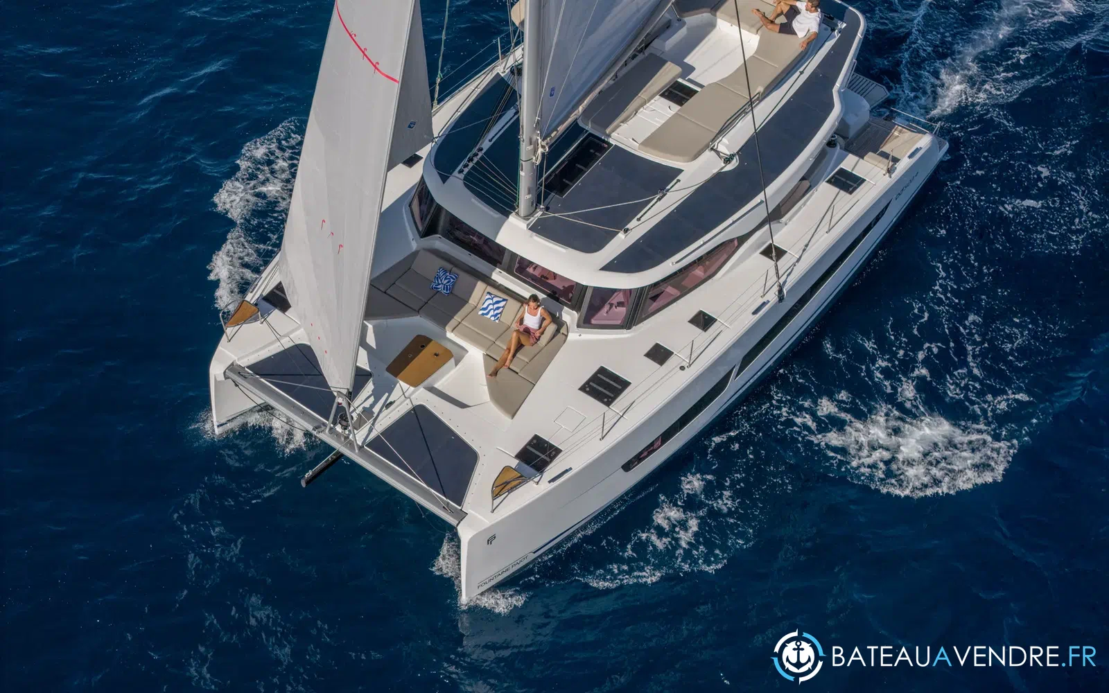 slider 5 Fountaine Pajot FP 44
