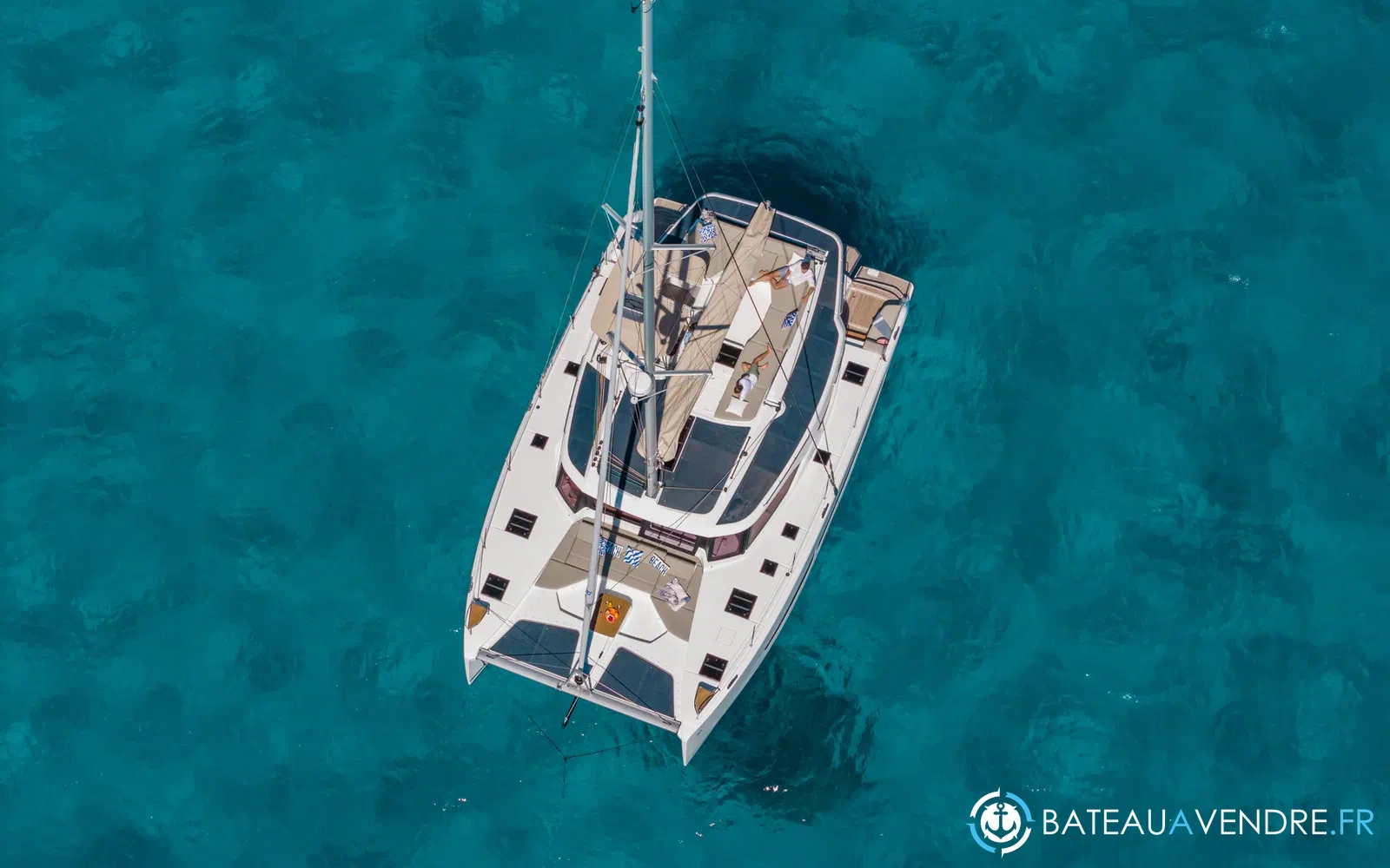 slider 8 Fountaine Pajot FP 44