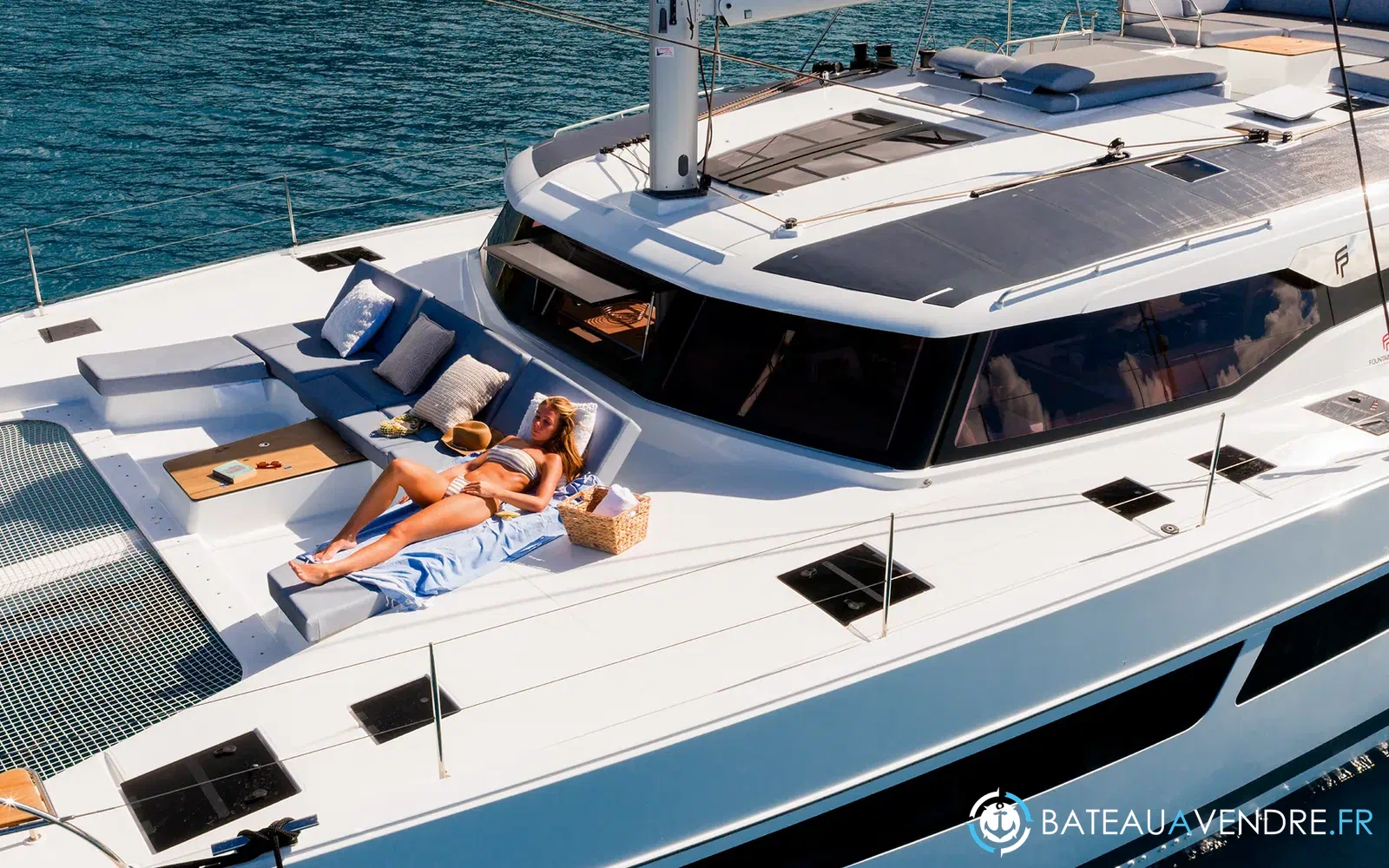 slider 6 Fountaine Pajot FP 51