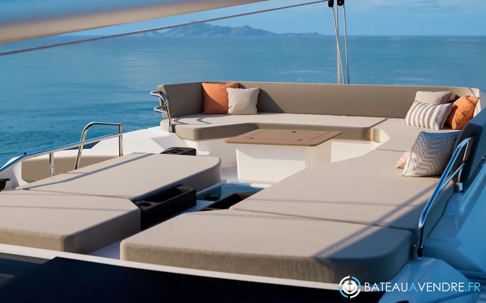 slider 19 Fountaine Pajot FP 48