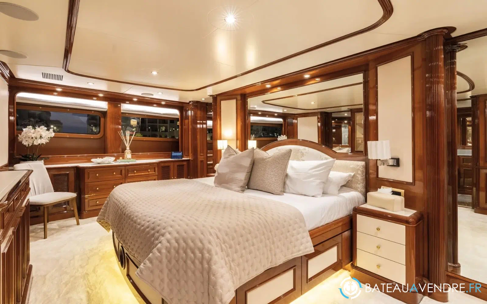 slider 22 Benetti Classic 115