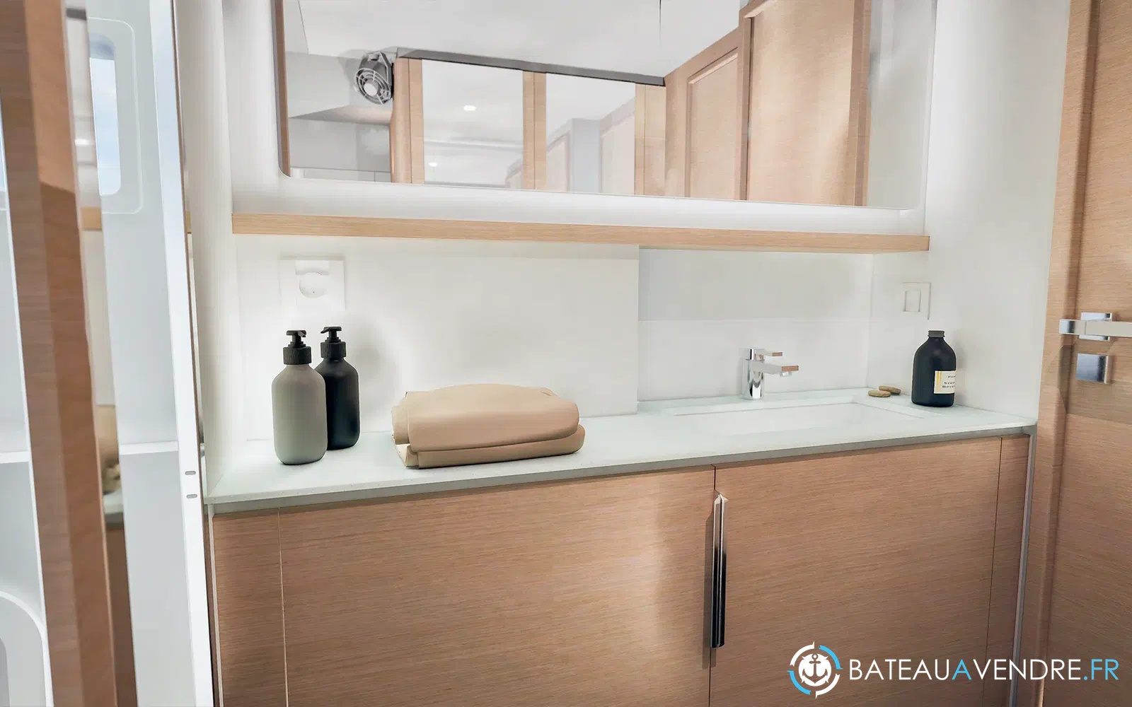 slider 48 Fountaine Pajot FP 55