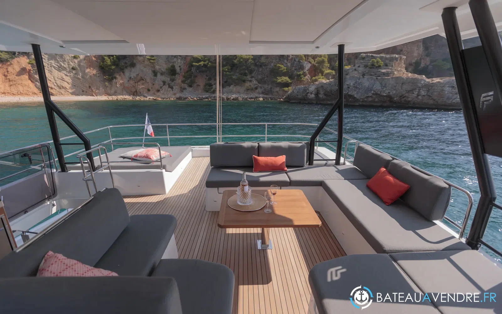 slider 30 Fountaine Pajot Samana 59