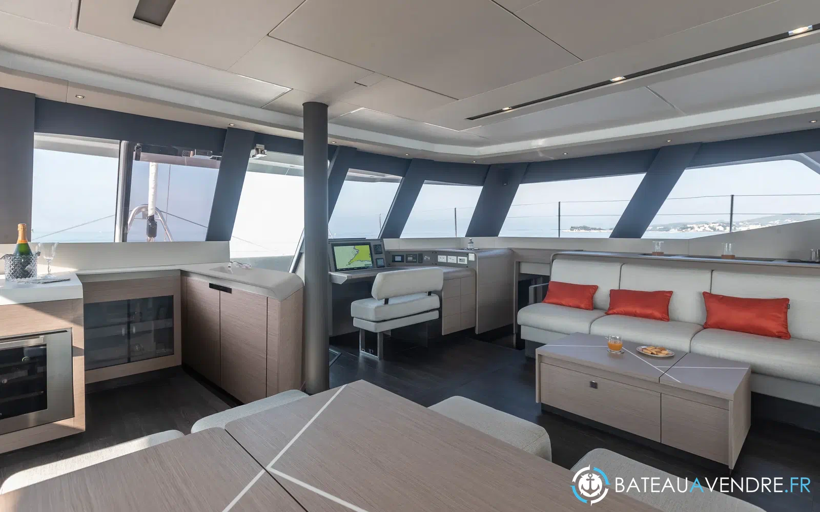 slider 67 Fountaine Pajot Samana 59