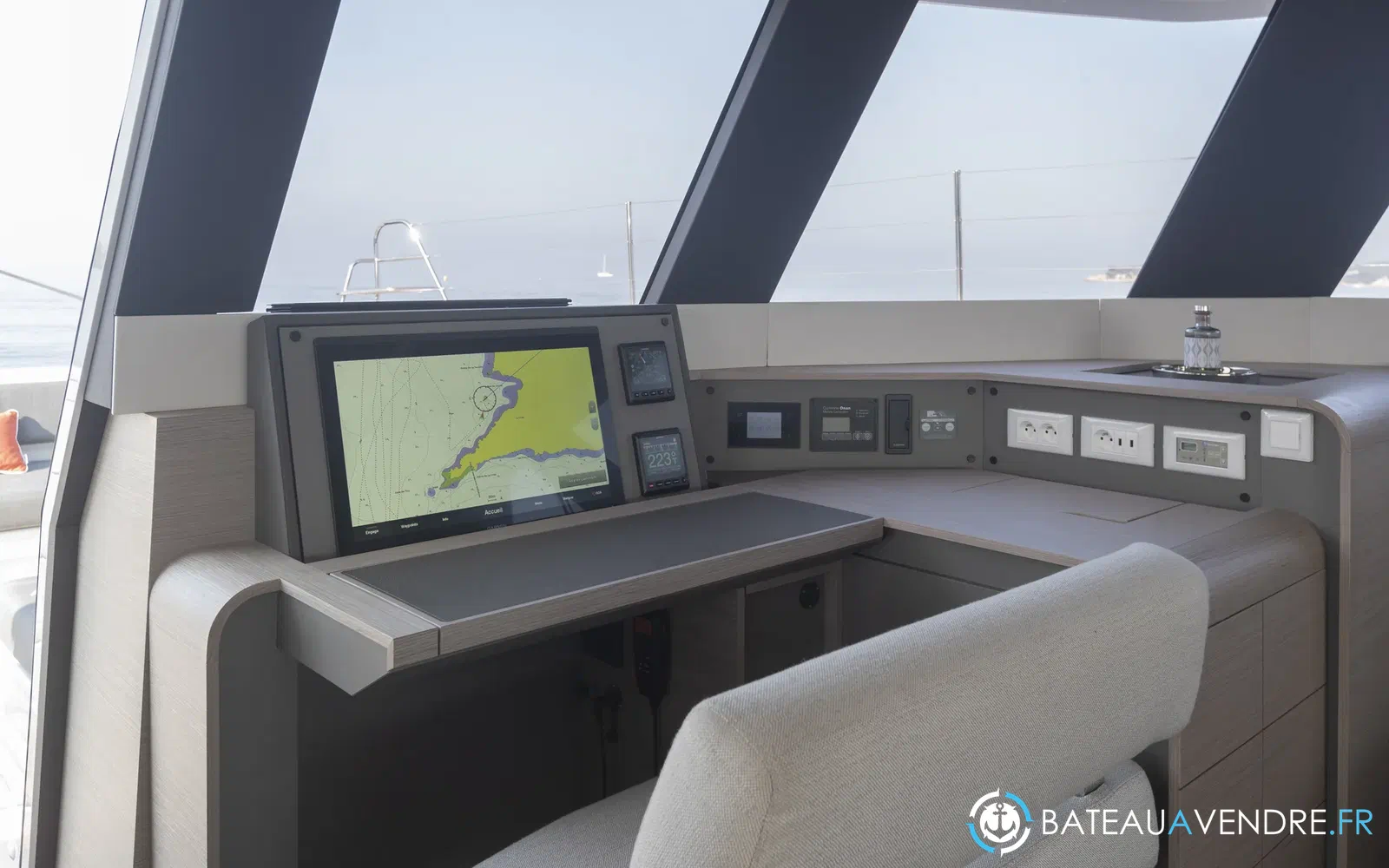 slider 73 Fountaine Pajot Samana 59