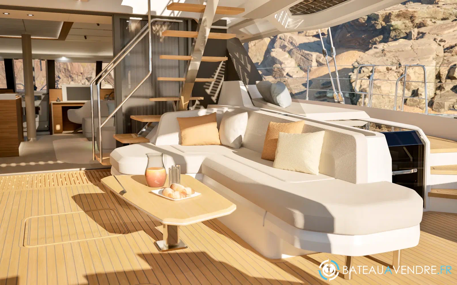 slider 30 Fountaine Pajot FPY 70S