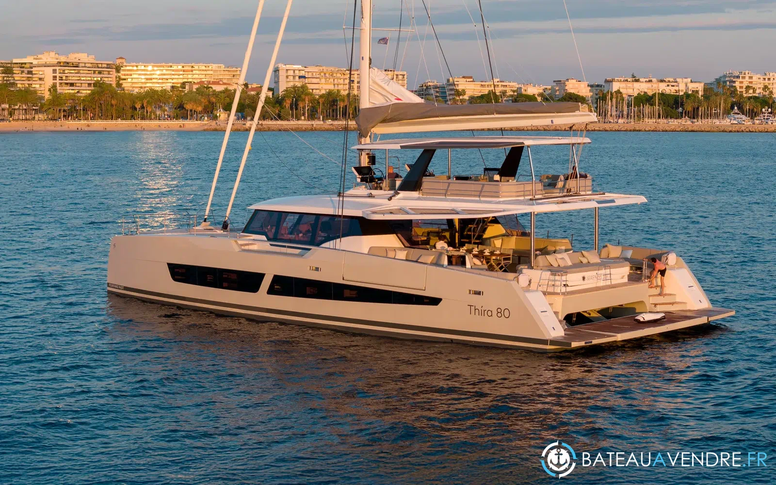 slider 21 Fountaine Pajot Thira 80