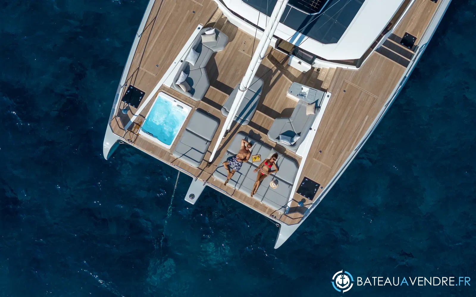 slider 42 Fountaine Pajot Thira 80