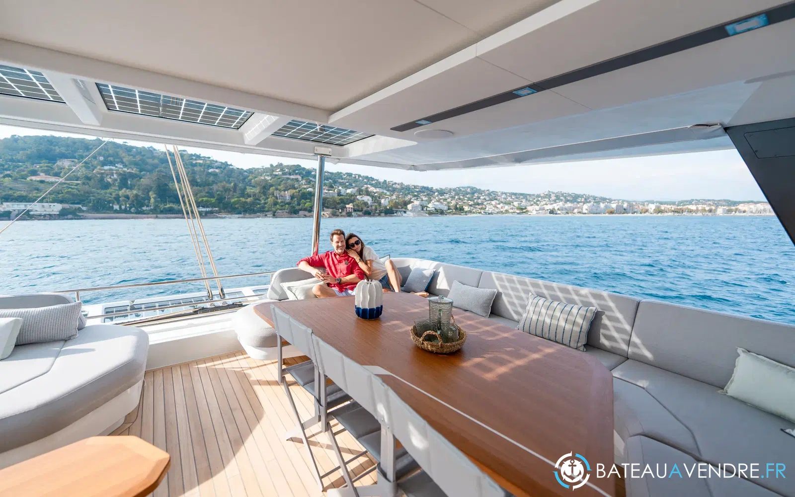 slider 49 Fountaine Pajot Thira 80