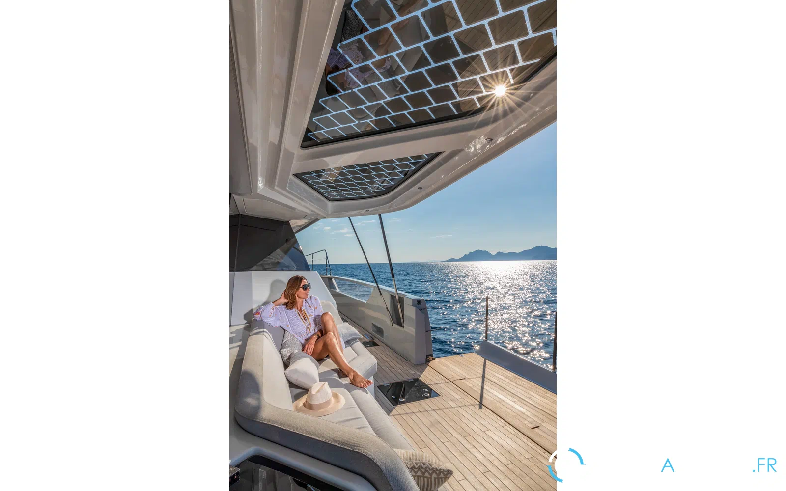 slider 54 Fountaine Pajot Thira 80