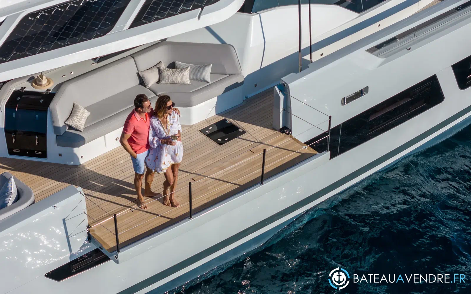 slider 57 Fountaine Pajot Thira 80