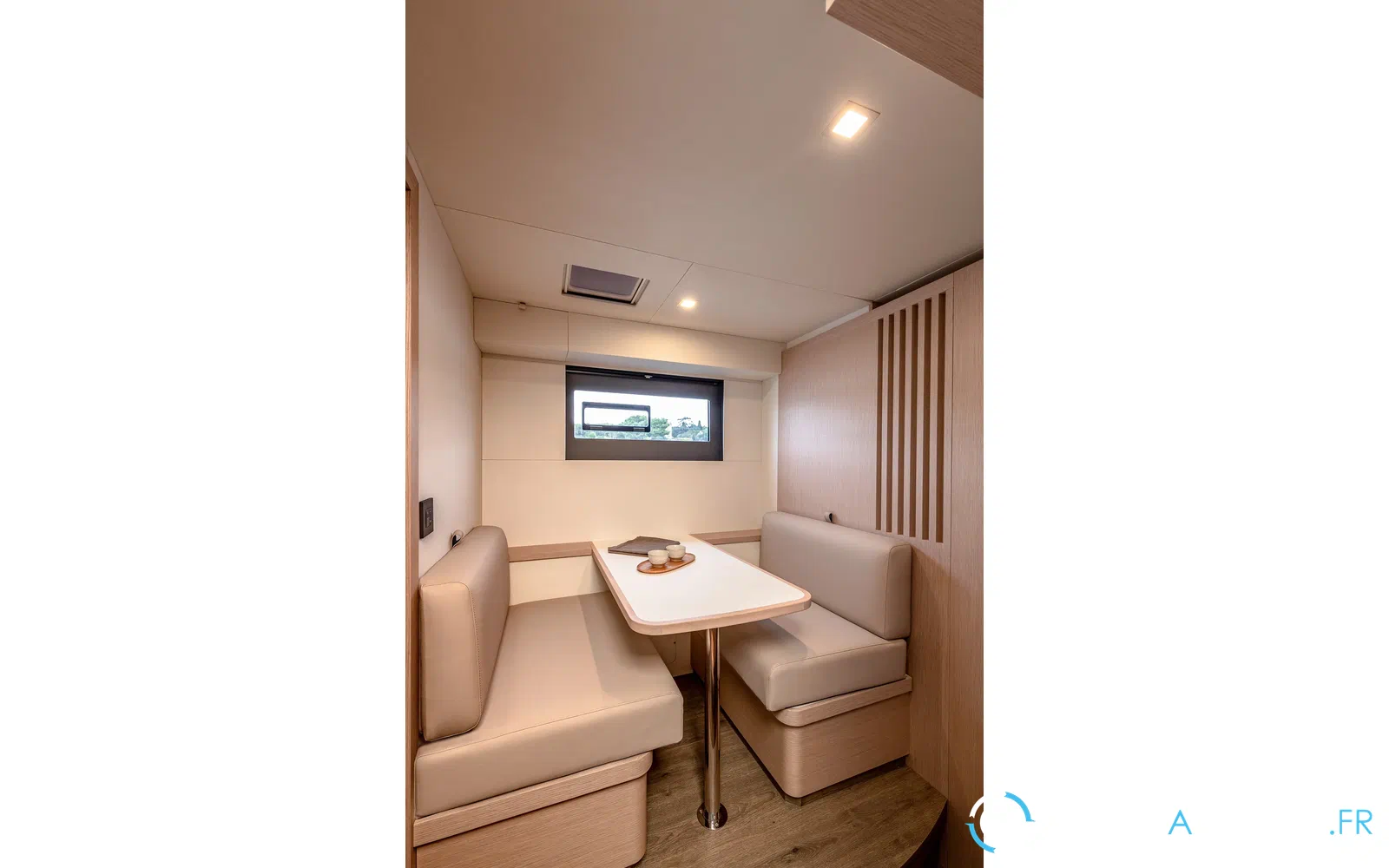 slider 79 Fountaine Pajot Thira 80
