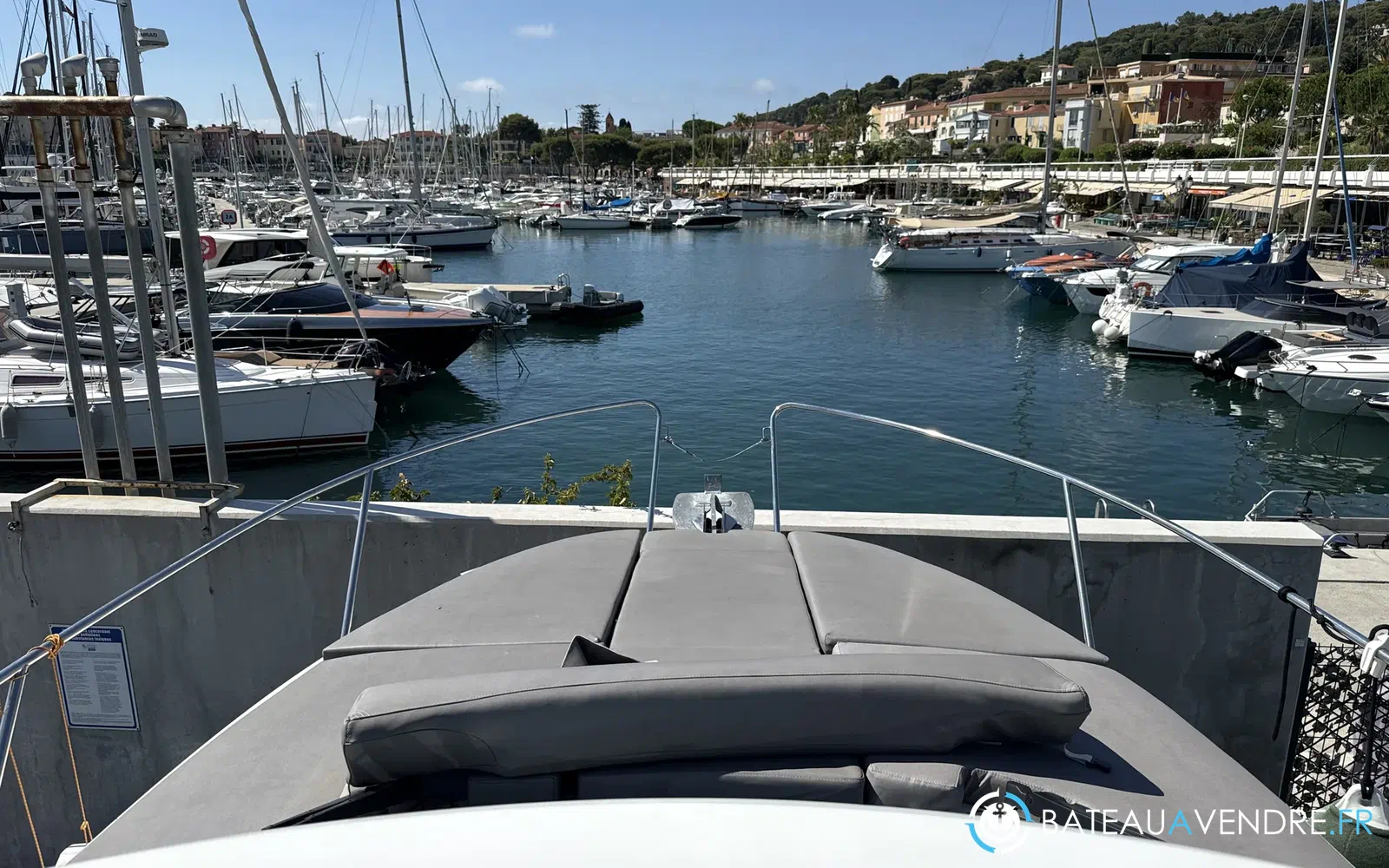 slider 11 Beneteau Antares Serie 9