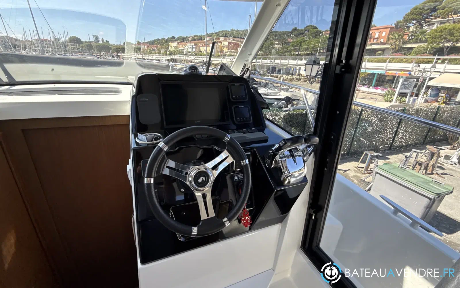slider 7 Beneteau Antares Serie 9