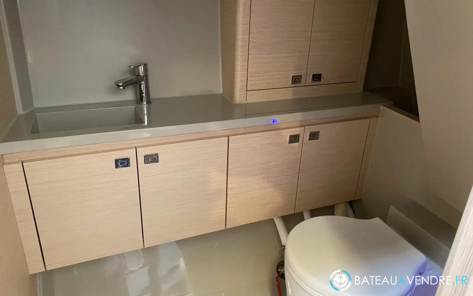 slider 10 Saffier SE 37 Lounge