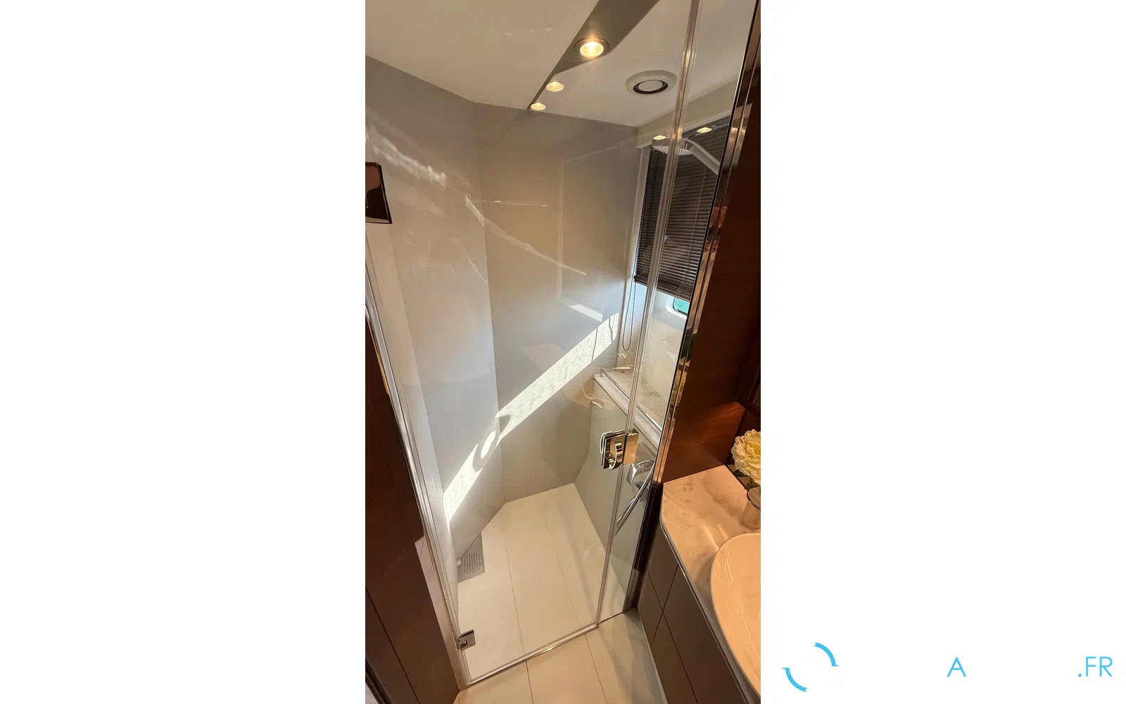 slider 48 Princess S60