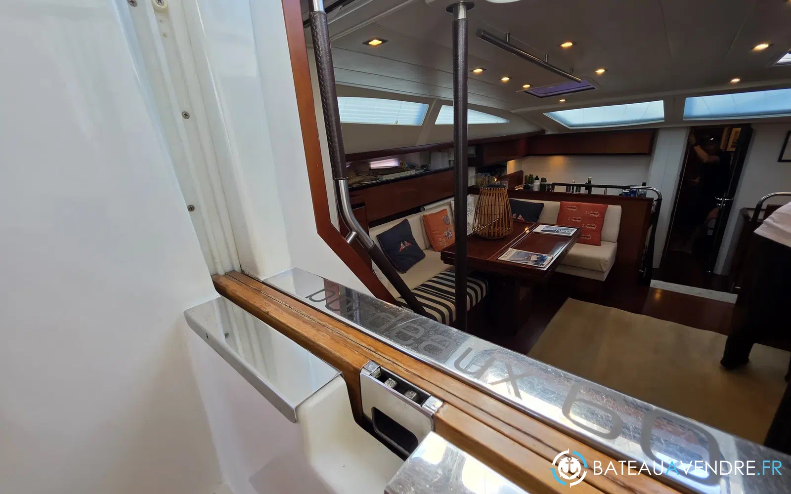 slider 13 Cnb Bordeaux 60