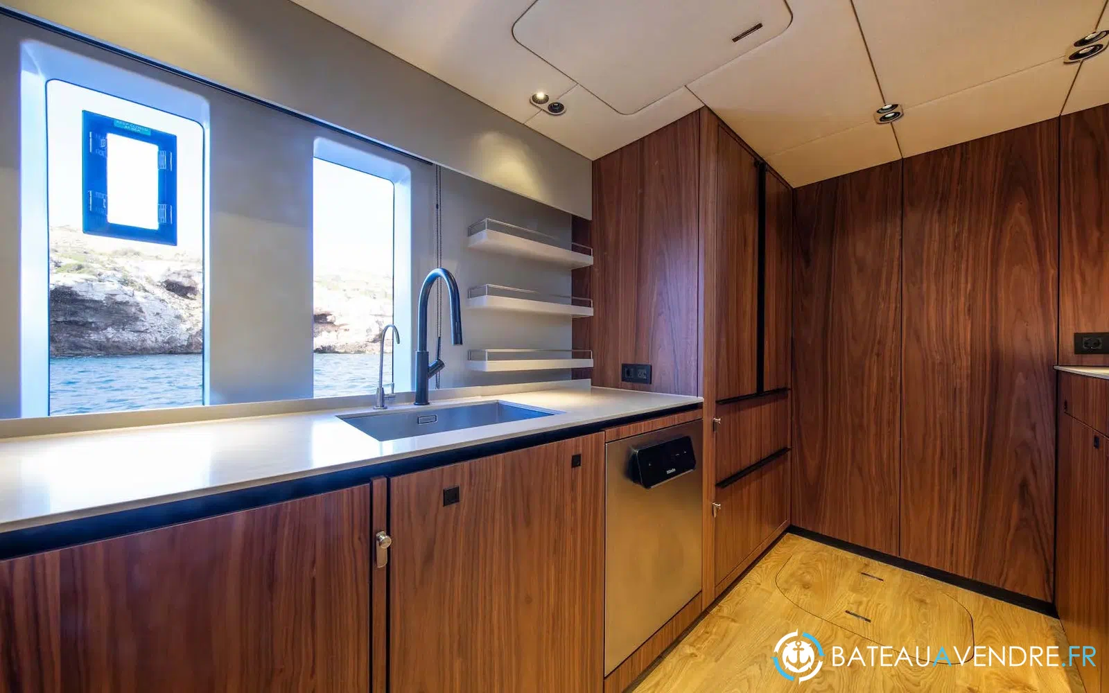 slider 28 Sunreef Yachts Sunreef 70