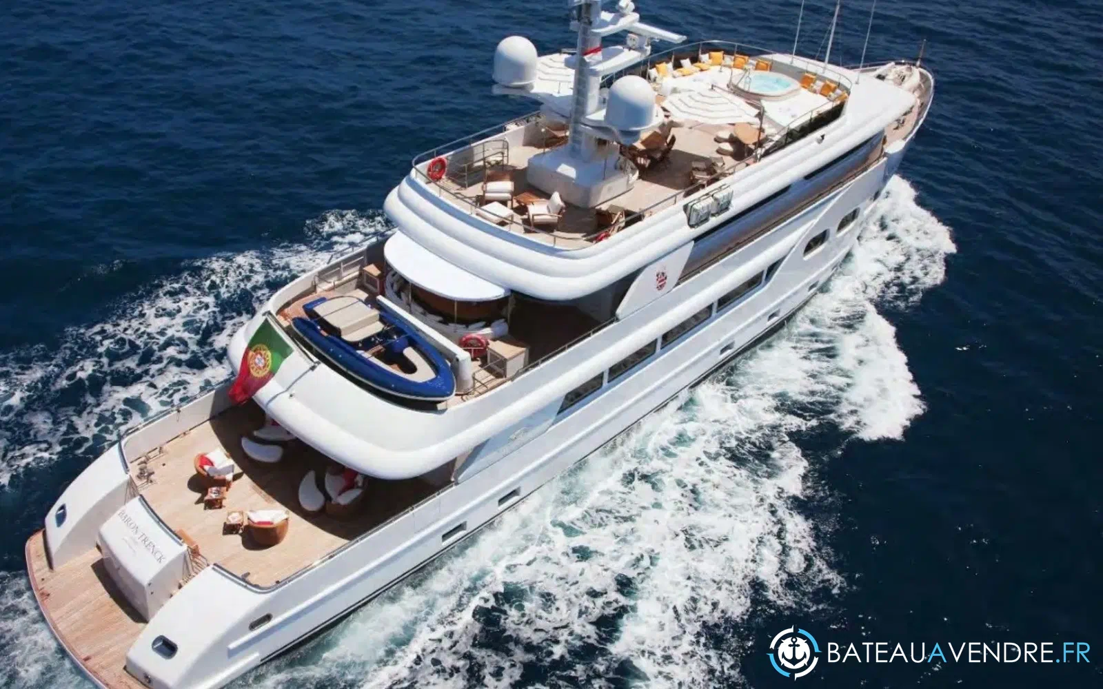 slider 11 Eurocraft Explorateur 44
