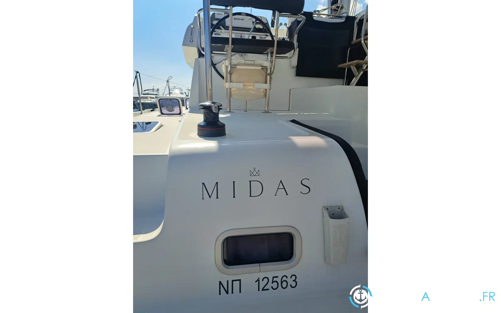 slider 37 Lagoon 42