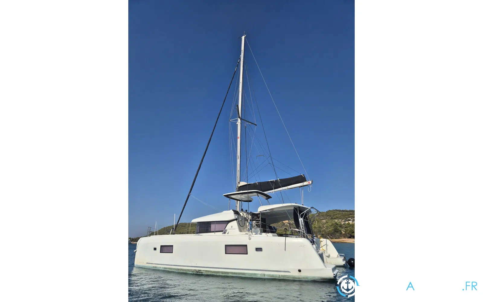 slider 3 Lagoon 42