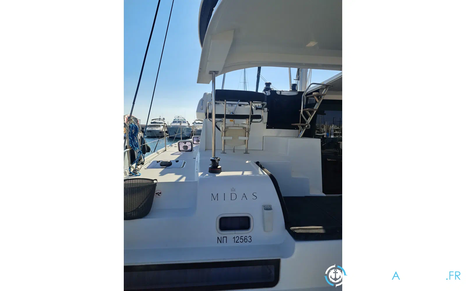 slider 39 Lagoon 42
