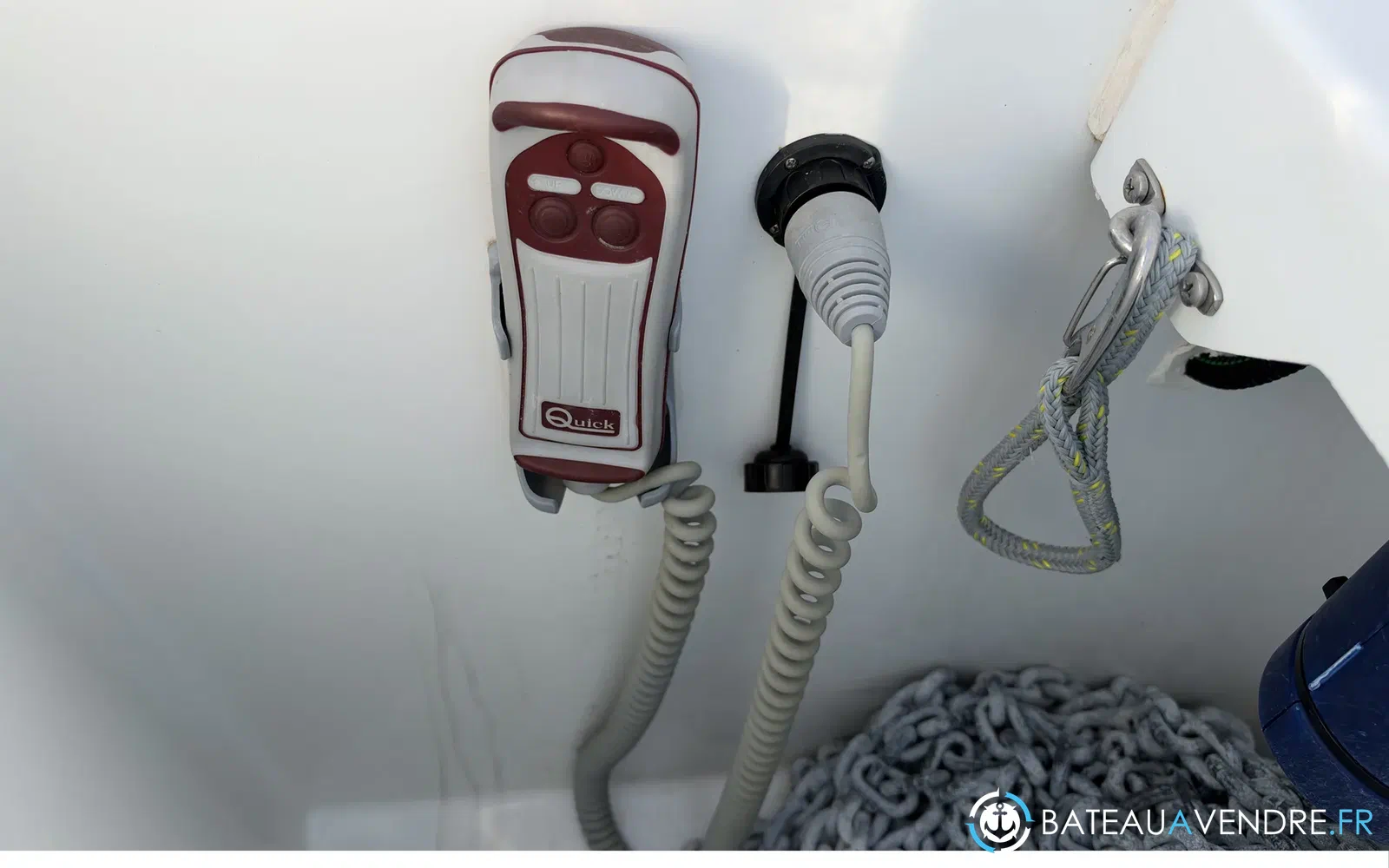 slider 24 Beneteau Antares 8