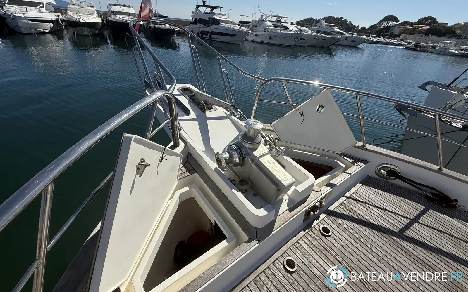slider 10 Grand Banks Aleutian 59