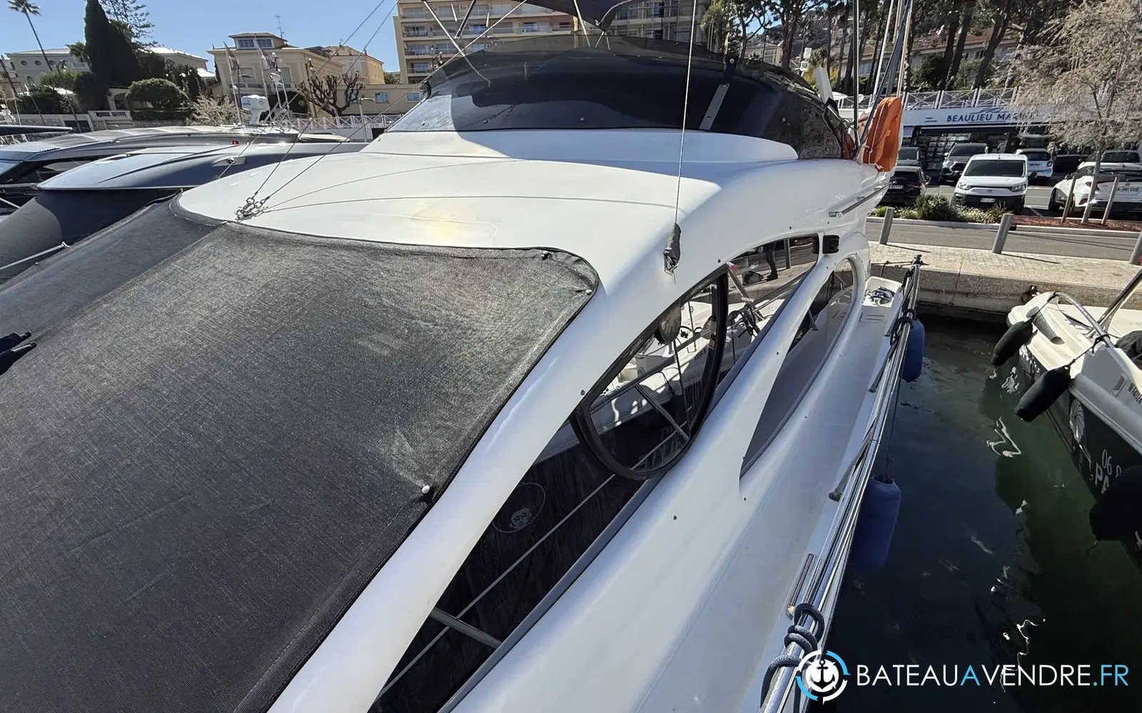 slider 9 Azimut 46