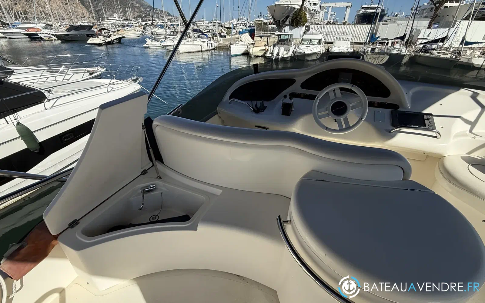 slider 12 Azimut 46