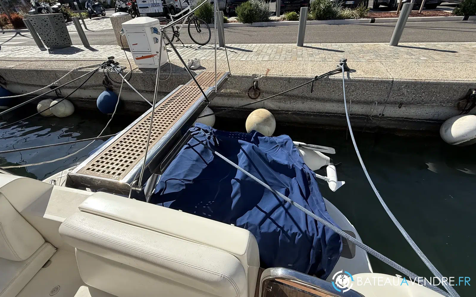 slider 4 Azimut 46