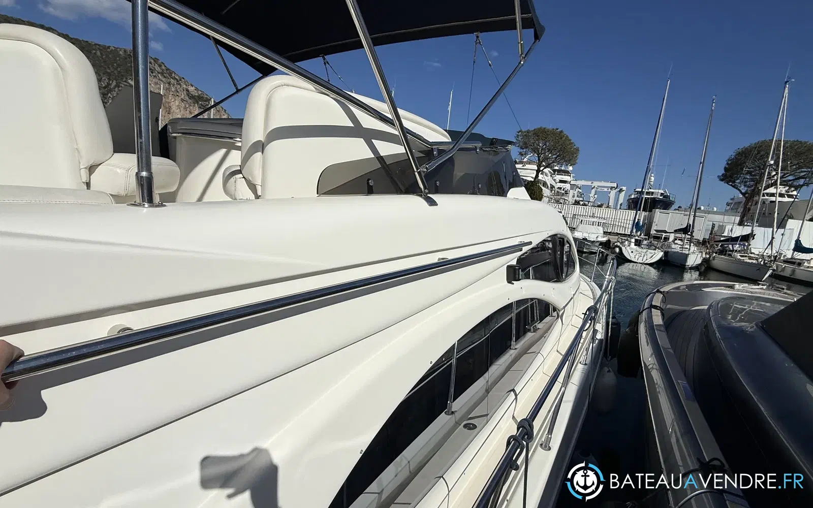 slider 6 Azimut 46
