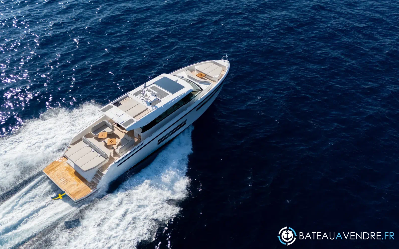 slider 14 Delta Powerboats 72