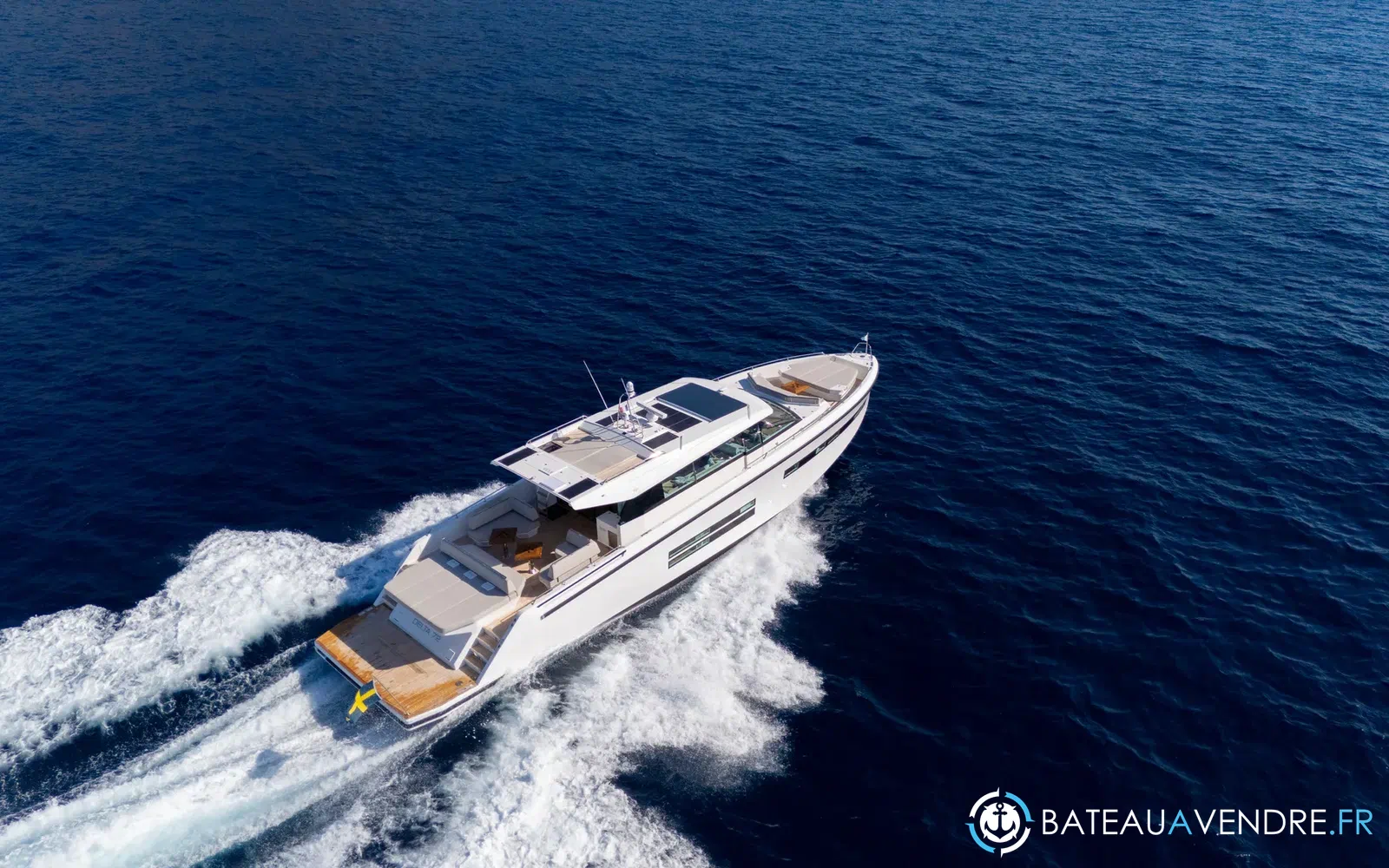 slider 3 Delta Powerboats 72