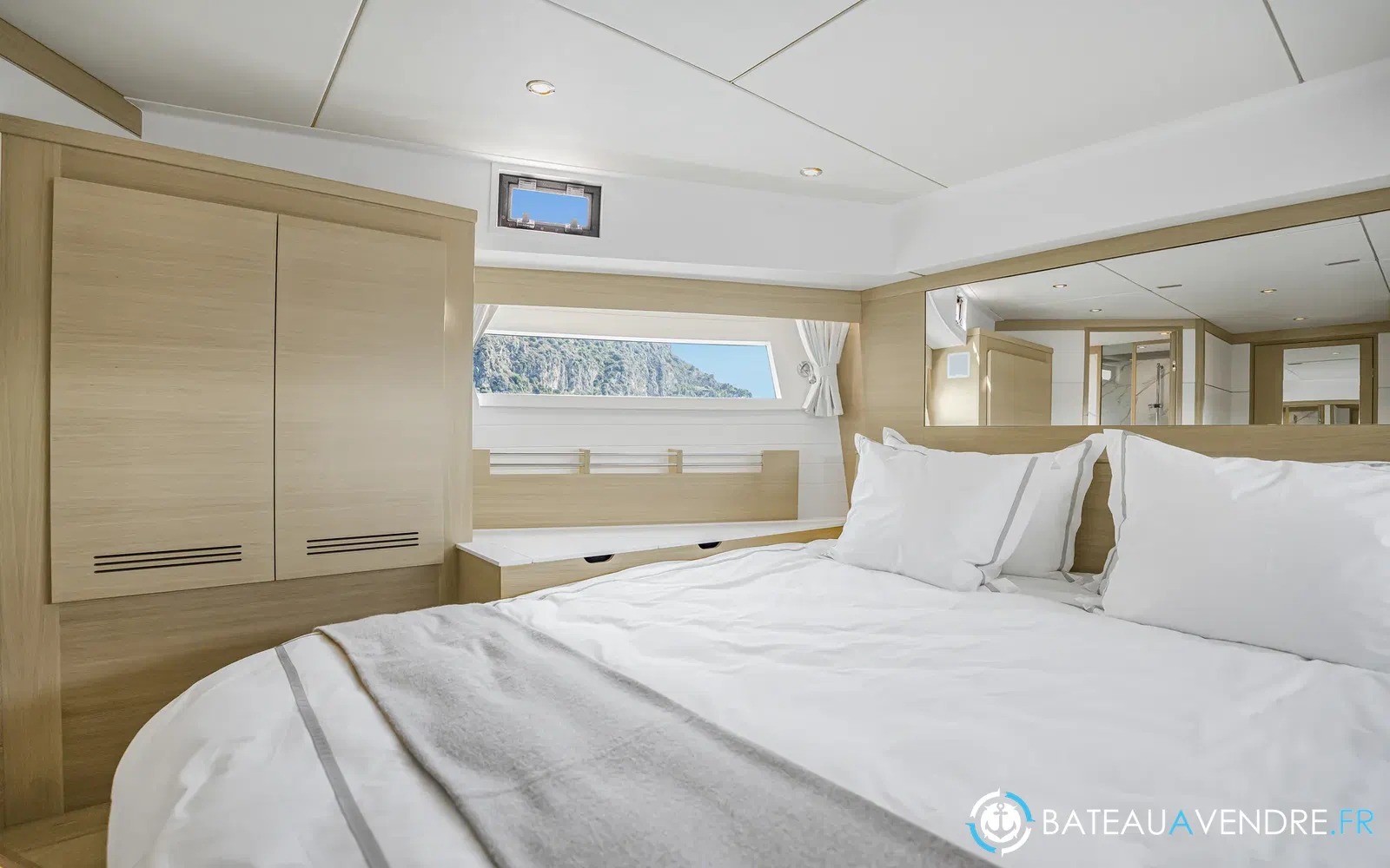 slider 58 Delta Powerboats 72