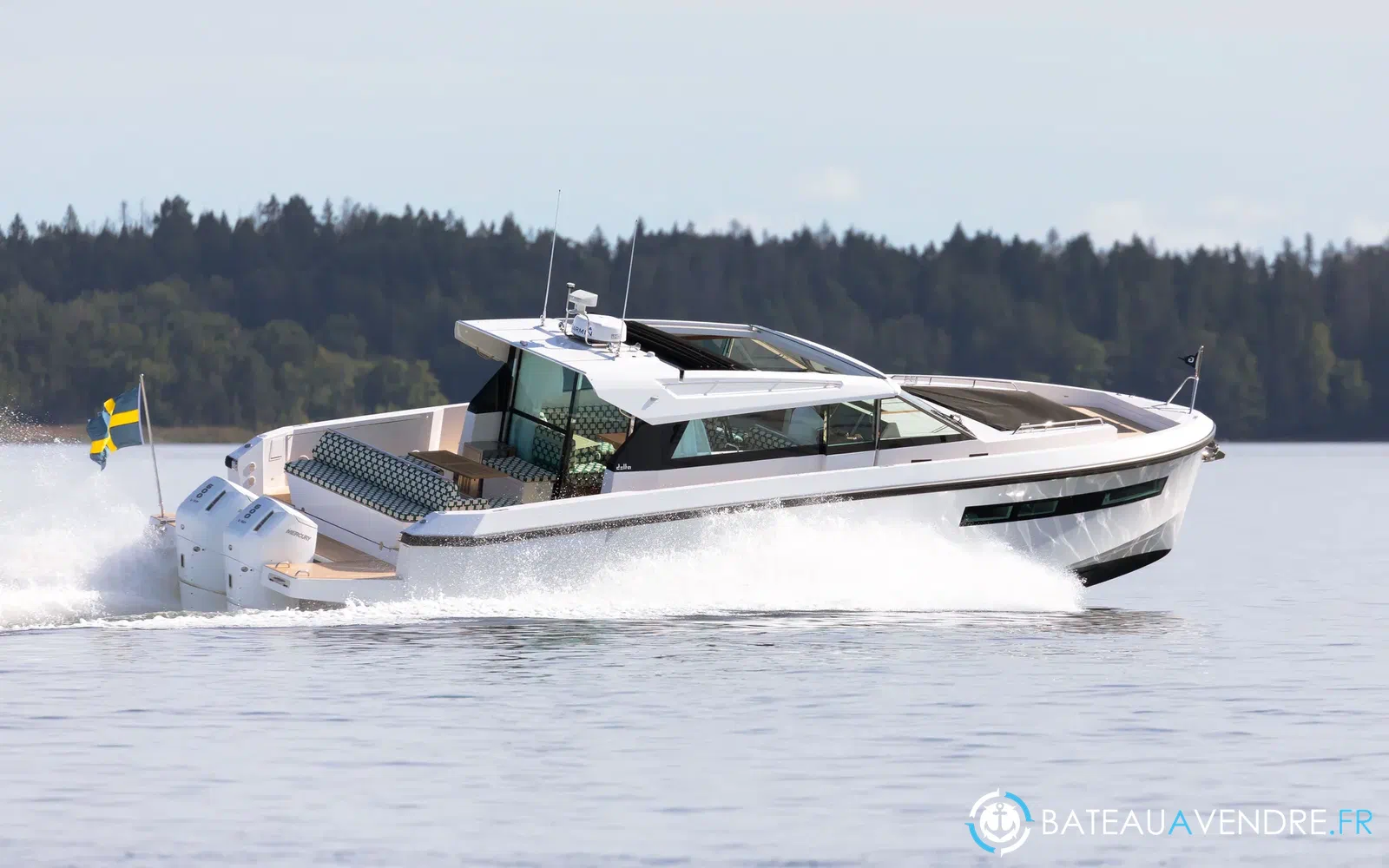 slider 23 Delta Powerboats 48 Coupe