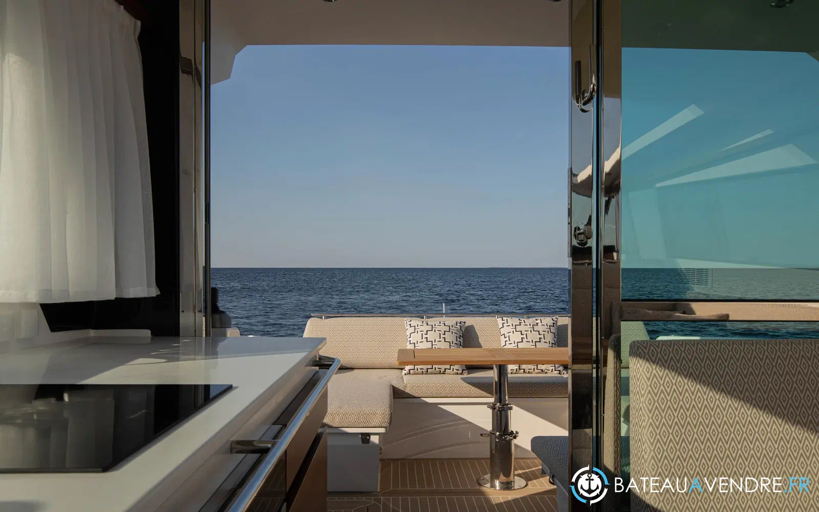 slider 6 Delta Powerboats 48 Coupe
