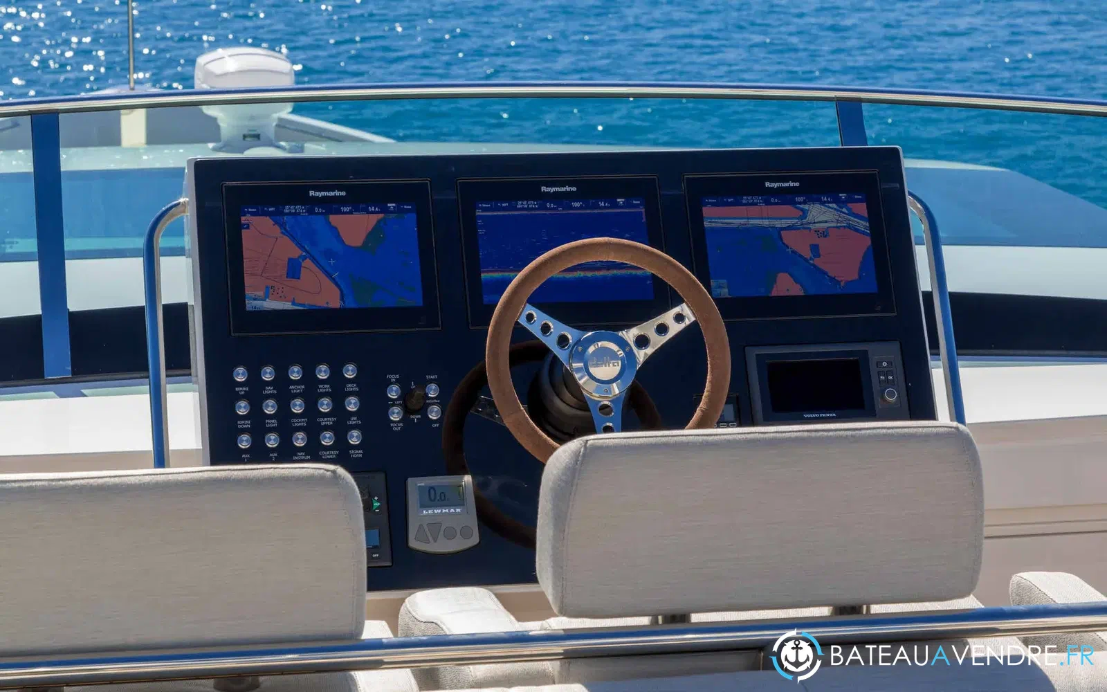 slider 12 Delta Powerboats 88 Carbon